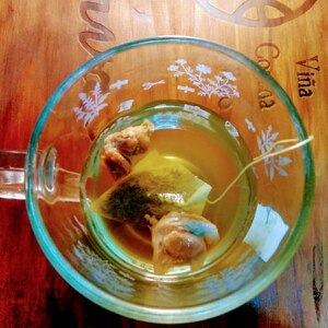 ヘルシー簡単❤ゴーヤの種の緑茶ブレンド♪（蜂蜜）